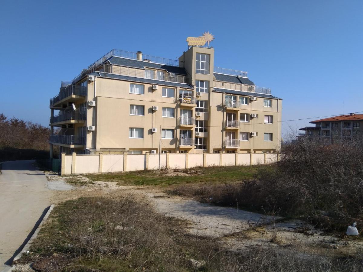 דירות ביאלה Sunny House Byala מראה חיצוני תמונה