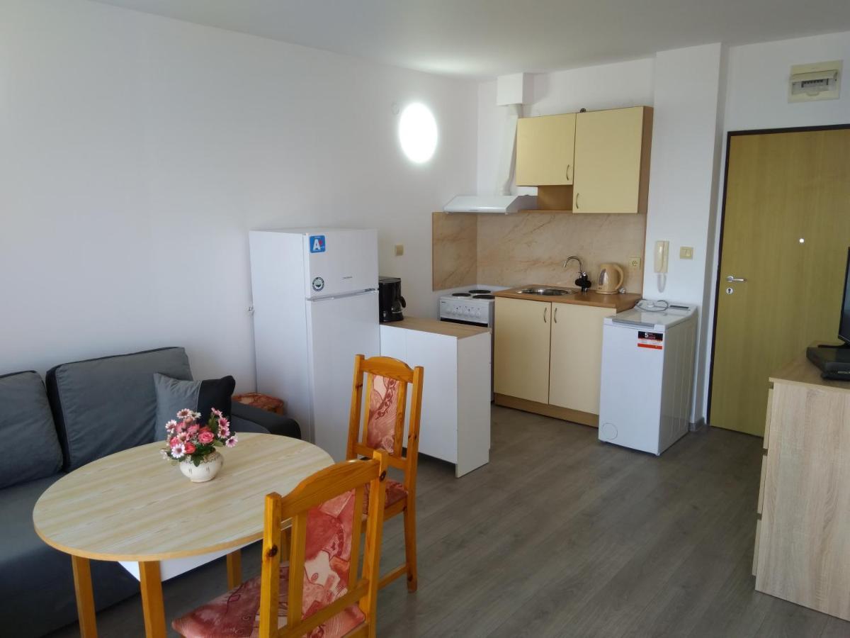דירות ביאלה Sunny House Byala מראה חיצוני תמונה