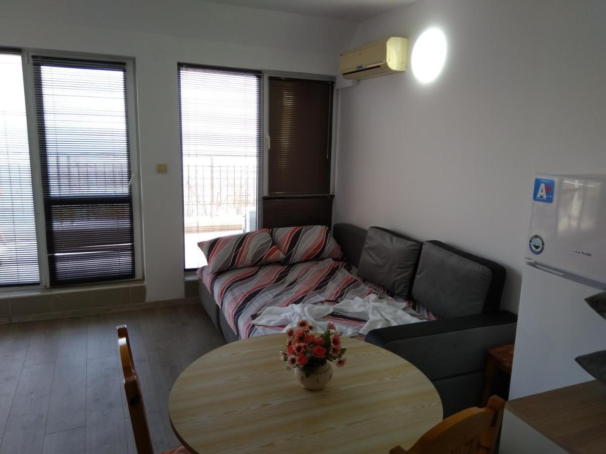 דירות ביאלה Sunny House Byala מראה חיצוני תמונה