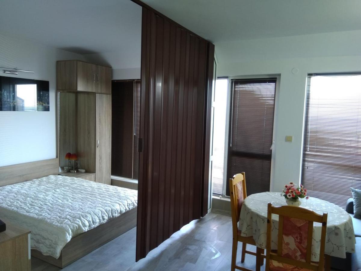 דירות ביאלה Sunny House Byala מראה חיצוני תמונה