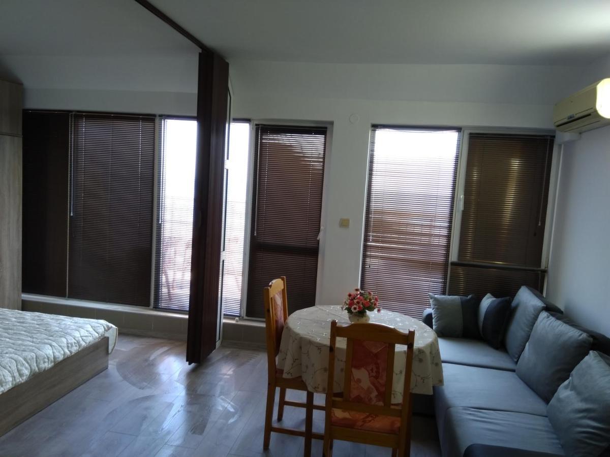 דירות ביאלה Sunny House Byala מראה חיצוני תמונה