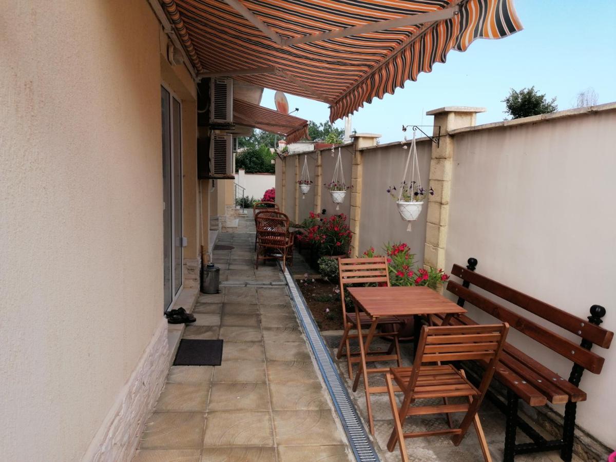 דירות ביאלה Sunny House Byala מראה חיצוני תמונה