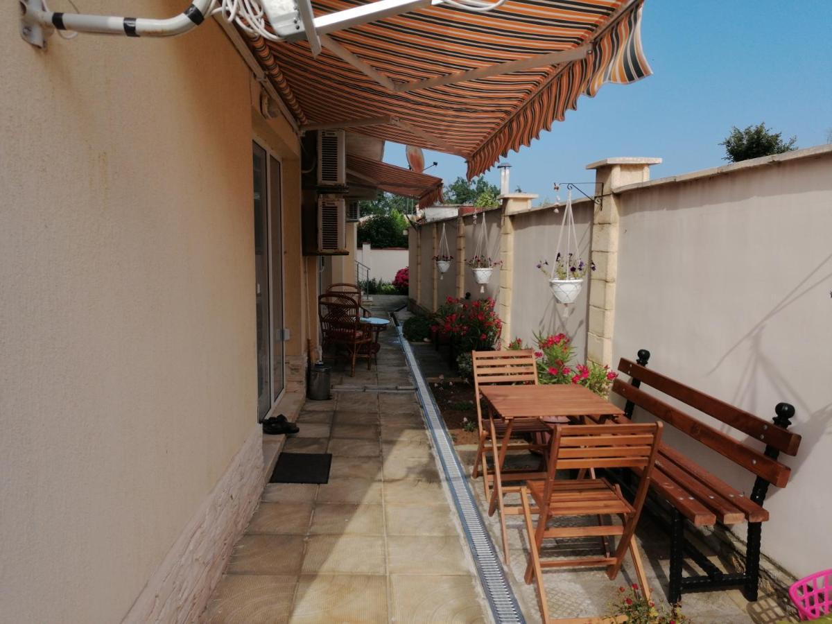 דירות ביאלה Sunny House Byala מראה חיצוני תמונה