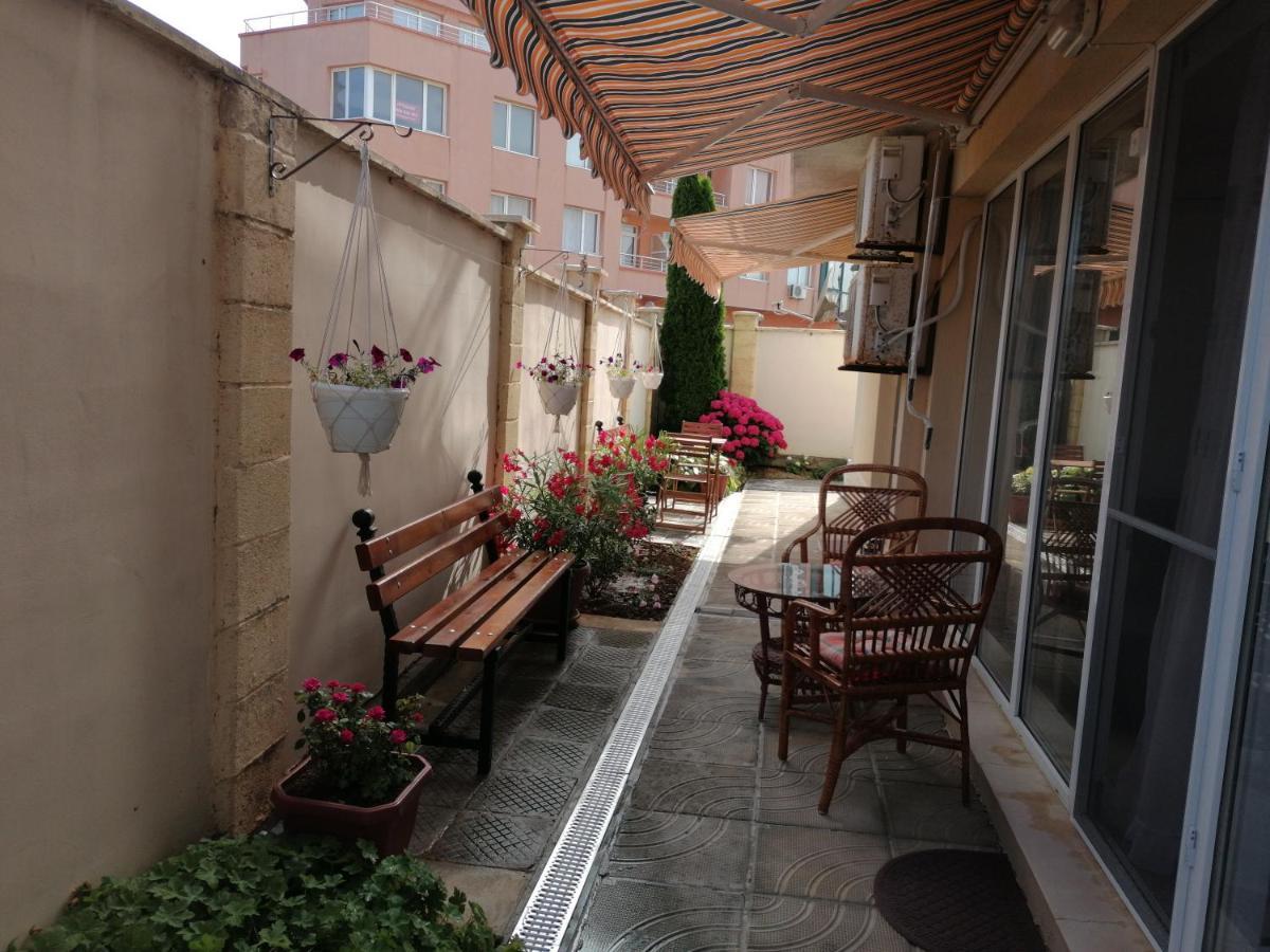דירות ביאלה Sunny House Byala מראה חיצוני תמונה